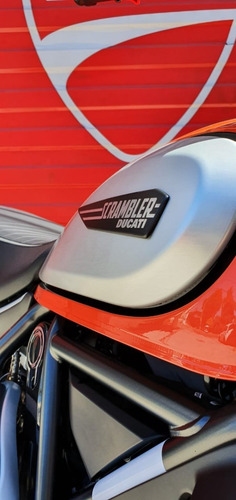 Imagen 8 de 15 de Scrambler Icon Naranja 0km 2022 Ducati Rosario