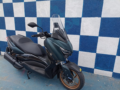 Yamaha Xmax 250 2024