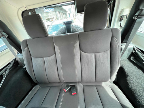 Imagen 25 de 25 de Jeep Wrangler 2015 3.6 Rubicon 284hp Atx