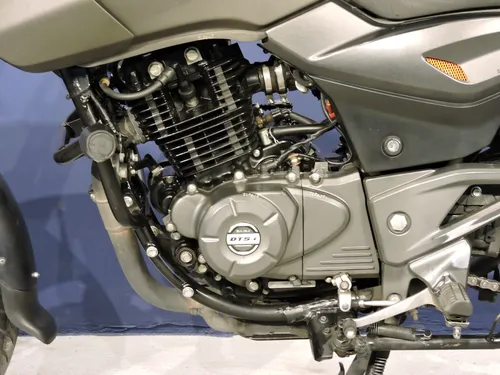 Bajaj Pulsar 180 Fi Neon 2022