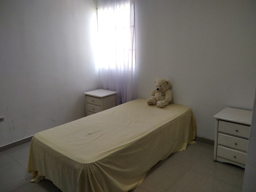 Imagen 14 de 20 de Town House En Venta En Nueva Barcelona. C.r Mar De Oriente