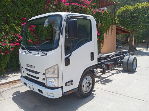Isuzu Elf 300 2020 Chasis Largo 3.5 Toneladas