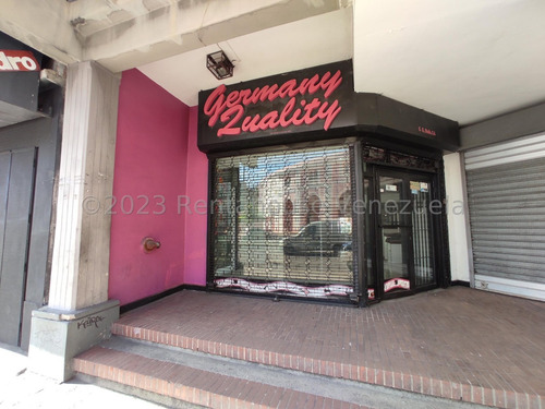 Local Comercial Ubicado Estratégicamente En La Av 19 De Abril 24-17379 Ec