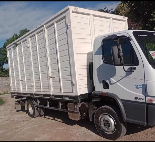 Mercedes Benz Accelo Accelo 815 At