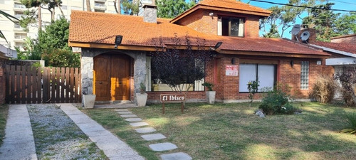 Imagen 10 de 13 de Alquiló Chalet Por Temporada Parada 14 Mansa.