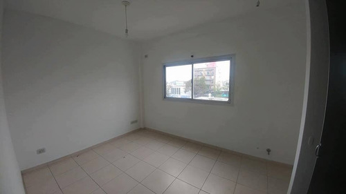Alquiler Departamento 2 Ambientes, Merlo Centro