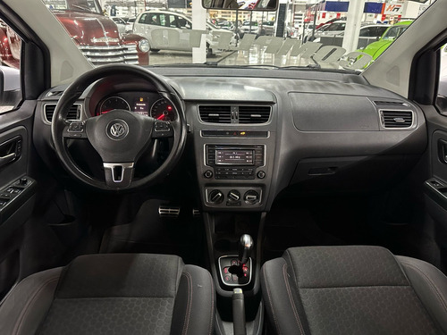 Volkswagen Crossfox 1.6 Vht Total Flex I-motion 5p