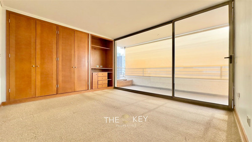 Departamento En Venta De 4 Dorm. En Vitacura