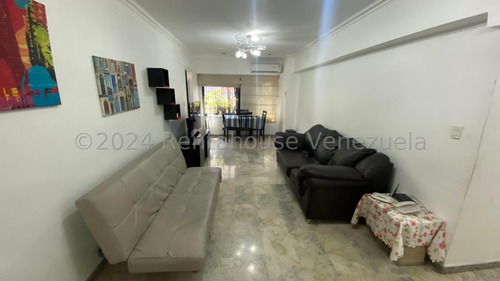 Apartamento En Venta En Los Caobos Ng 24-18970 Yf