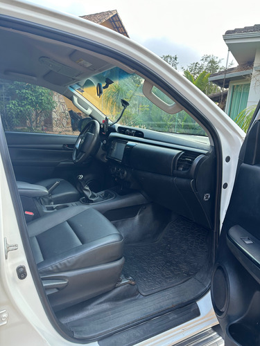 Toyota Hilux 2.8 Std Power Pack Cab. Dupla 4x4 Tdi 4p