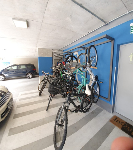 -apartamento 1 Dormitorio, Balcón, Garage, La Blanqueada.