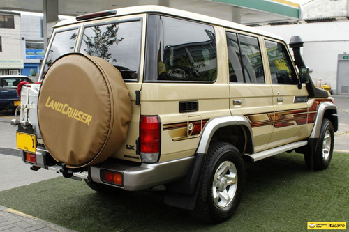 Toyota Land Cruiser Lx