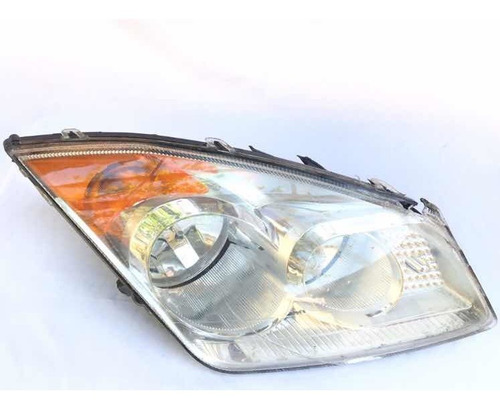 Faros Ford Fiesta Max