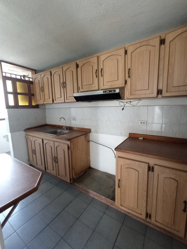 Apartamento En Alquiler Urb. San Jacinto Maracay Fm*