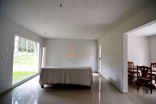 Casa Minimalista En Pinares. Excelente Oportunidad!- Ref: 5485