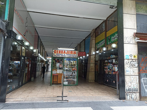 Imagen 1 de 9 de Local En Venta En Avenida De Mayo 1200 Monserrat