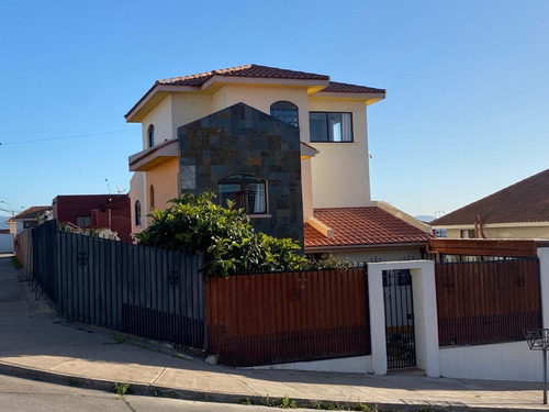 Maravillosa Casa En San Joaquín