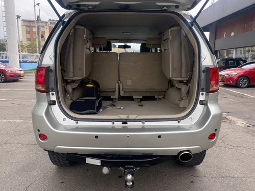 Toyota Fortuner 4.0 Sr5