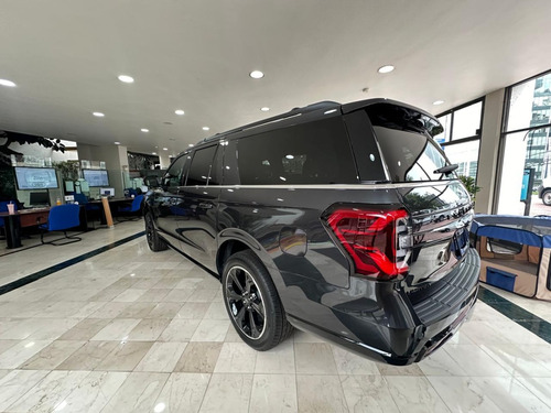 Ford Expedition EXPEDITION STEALTH PERFORMANCE 4X2 3.5 L