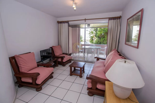 Venta Apartamento De 3 Dormitorios En La Mansa, Punta Del Este.