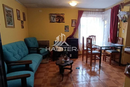 Casa En Venta De 3 Dorm. En Pucón