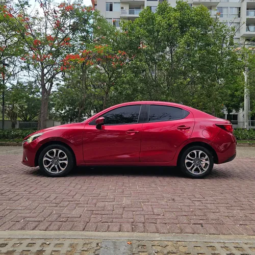 Mazda 2 Grand Touring LX