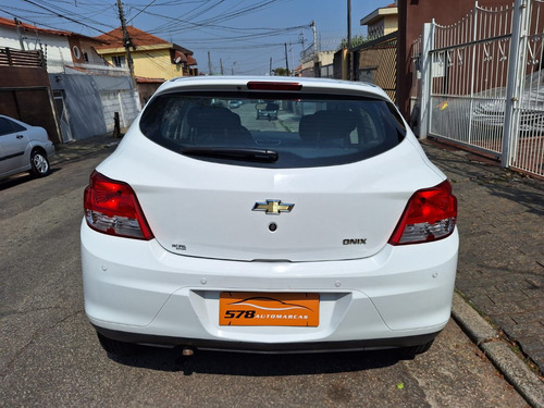Chevrolet Onix 1.0 Lt 5p