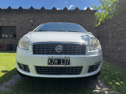 Fiat Linea 1.8 Absolute 130cv Dualogic