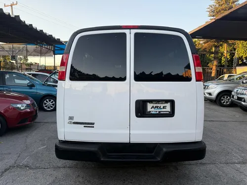 Chevrolet Express Van 2013 Ls 15