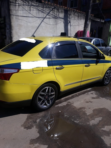 Taxi Fiat Grand Siena 1.6 16v Essence Flex Dualogic