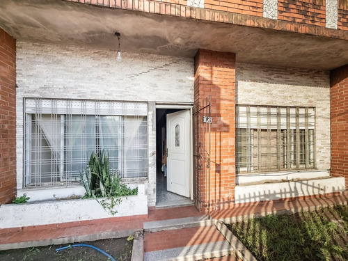 Casa 3 Amb Patio, Terraza, Cochera Isidro Casanova