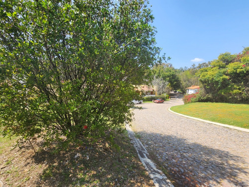 Venta De Lote San Diego 8 Sobre Boulevard Muy Cerca De Las Amenidades Y Del Hotel Del Fracc Rancho San Diego Ixtapan De La Sal Edomex. Se Incluye Proyecto