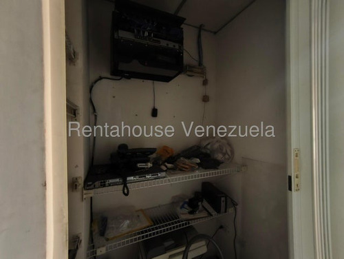 Oficina En Venta En Boleita Norte.