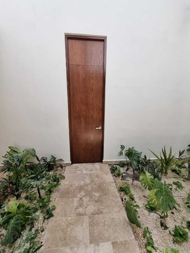 Casa En Venta En Residencial Lenora, Temozón Norte