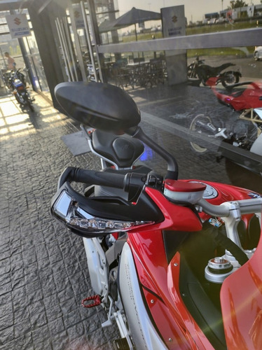 Imagen 12 de 25 de Mv Agusta Turismo Veloce 800 - No Ducati, No Triumph, Mi