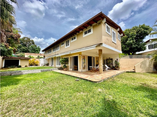 Se Vende Casa 450m2 5h+s/6b/6p Caurimare