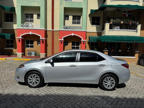 Toyota Corolla Le Año 2019