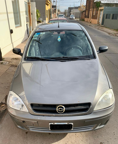 Chevrolet Corsa II 1.7 Gl Aa Dh