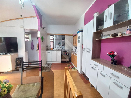 Casa En Venta De 2 Dorm. En Puente Alto, Js