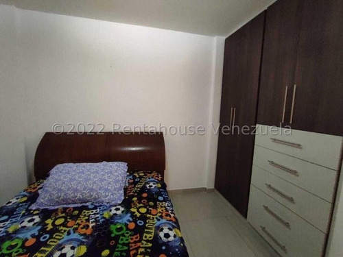 Imagen 14 de 28 de Casa En Venta Sector El Piñal, El Limón, Maracay, 23-12452 Mv