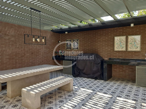 Venta Departamento Macul, Con Estacionamiento Y Termopanel