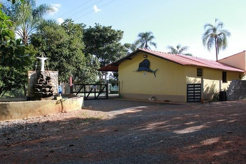 Imagem 7 de 27 de Alugo (arrendo)sitio C Lago Pra Pesqueiro, C 3 Casas C Piscina E Churrasqueira