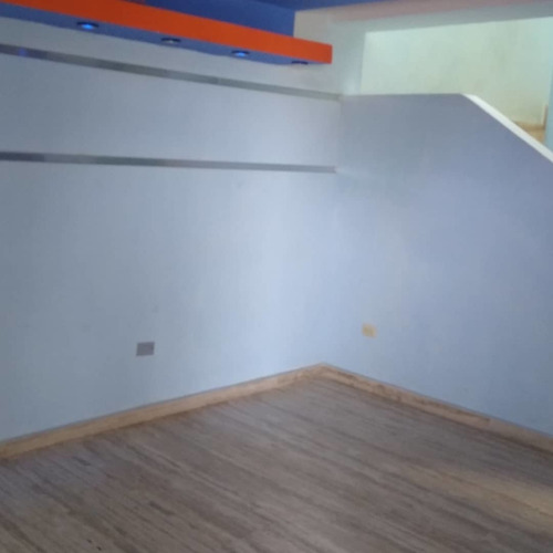 Imagen 3 de 9 de Townhouse En Venta,isla De Margarita Vzla +58 04168954884