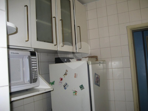 Imagem 10 de 30 de Cobertura Reformada Com Piscina E Churrasqueira - Reo5100