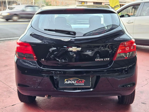 Chevrolet Onix ONIX HATCH LTZ 1.4 8V FlexPower 5p Mec.