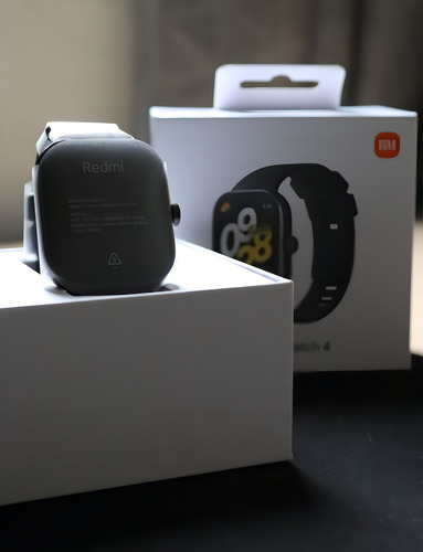 Smartwatch Redmi Watch 4 Modelo M2315w1 Obsidian Black 1.97 Prateado Liso Branco Prateado