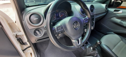Volkswagen Saveiro 1.6 16v Cross Cab. Dupla Total Flex 2p