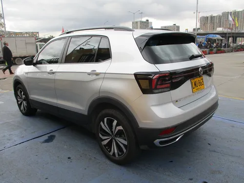 Volkswagen T-Cross COMFORTLINE 4X2 1.0 TSI AT AA