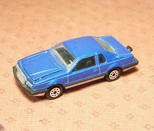 Majorette 1989, Ford Thunderbird