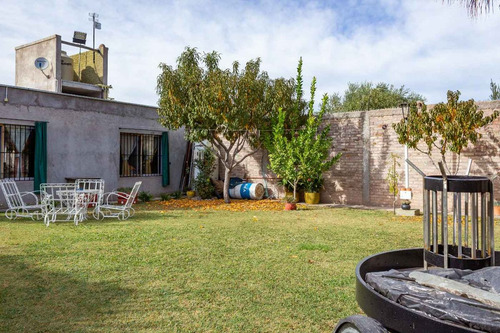 Casa En Venta Barrio Olivos De Furlotti En Maipú